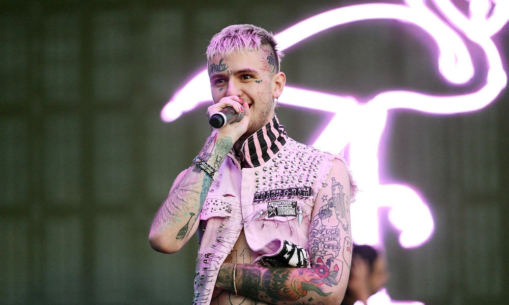 Lgbtq Fans Mourn Bisexual Rapper Lil Peep Dead At 21 In Magazine